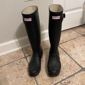 Black Hunter Tall Boots